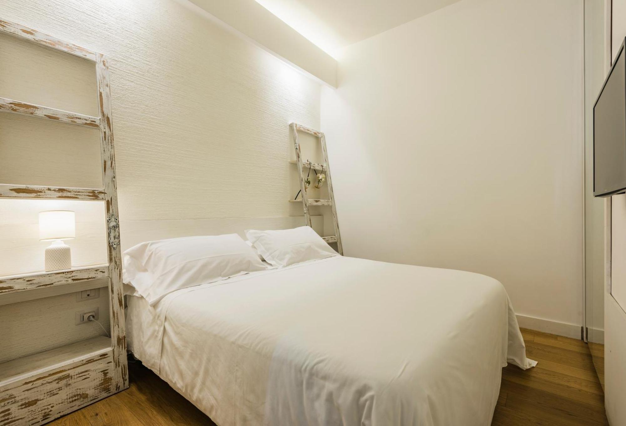 Ferrini Home - Suites Катания Экстерьер фото