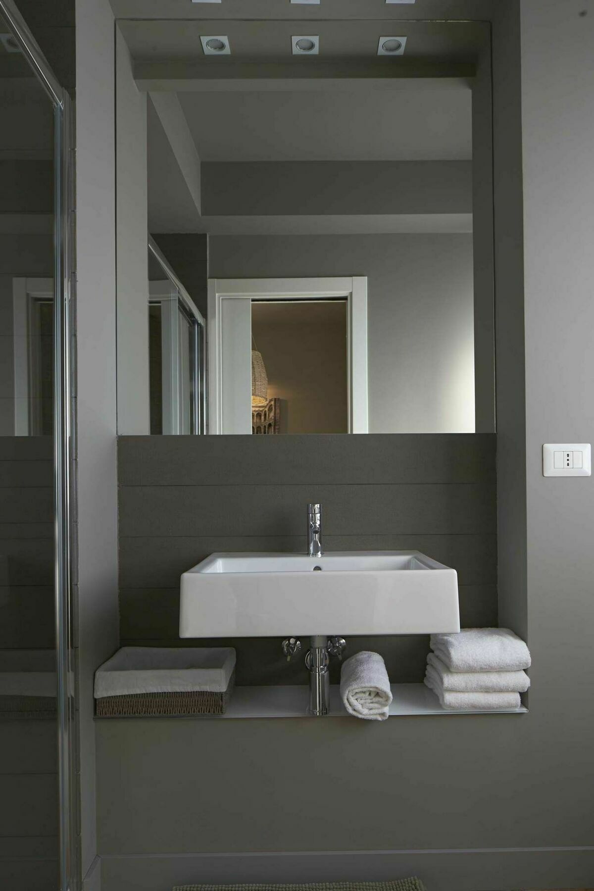 Ferrini Home - Suites Катания Экстерьер фото